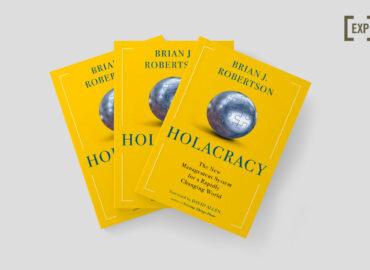 Holacracy, the end of hierarchy
