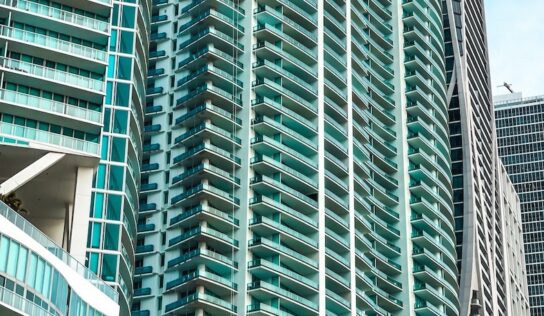 Cidade-líder em imóveis para aluguel de curto prazo nos EUA, Miami vira berço de novos negócios